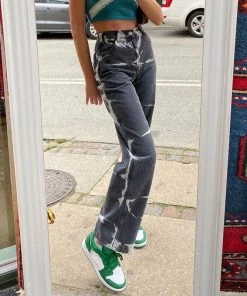 Trendy & Unique '90s Bleach Tie Dye High Waist Straight Leg Jeans - Gray What's New