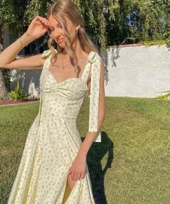 Trendy & Unique Adorable Daisy Printed High Slit A-Line Slip Midi Sundress - Yellow What's New