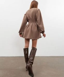 Trendy & Unique Athflow Long Sleeve Gathered Waist Sweatshirt Mini Dress - Coffee 7 Trendy & Unique Athflow Long Sleeve Gathered Waist Sweatshirt Mini Dress - Coffee
