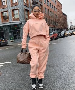 Trendy & Unique Athletic Long Sleeve Crop Hoodie Sweatsuit Matching Set - Coral Pink Clothing
