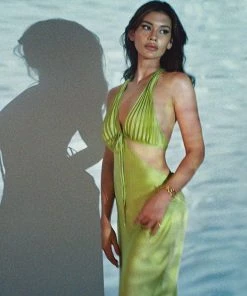 Trendy & Unique What's New Beach Vacation Backless Cut Out Frilled Halter Midi Dress - Green