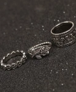 Trendy & Unique What's New Boho Style Multi Mix Stone Trimmed Embossed Ring Set - Silver