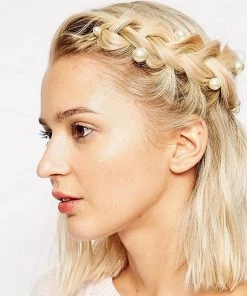 Trendy & Unique Iconic Look Gold Tone Charm Trim Twist Screw Hair Clip - Pearl What's New