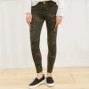 Trendy & Unique Classic Camo Print Patch Pocket Mid Waist Skinny Jeans - Green