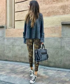 Trendy & Unique Classic Camo Print Patch Pocket Mid Waist Skinny Jeans - Green