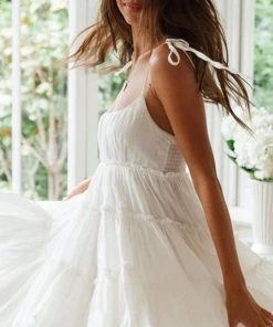 Trendy & Unique What's New Cute Style Scoop Neck Summer Ruffle Babydoll Mini Sundress - White