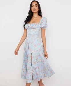 Trendy & Unique What's New Daisy Printed Puff Sleeve High Slit Smock Maxi Sundress - Light Blue