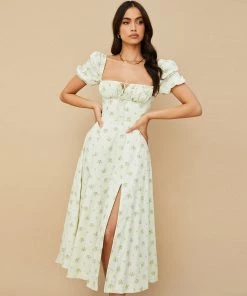 Trendy & Unique Daisy Printed Puff Sleeve High Slit Smock Maxi Sundress - Light Yellow What's New