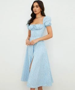 Trendy & Unique Daisy Printed Puff Sleeve High Slit Smock Maxi Sundress - Sky Blue