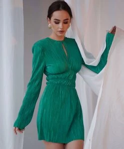 Trendy & Unique Elegant Cut Out Round Neck Long Sleeve Pleated Mini Dress - Green