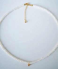 Trendy & Unique Elegant Pearl Embellished Plated Bead Pendant Choker Necklace - White Jewelry