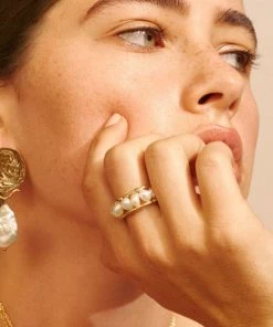 Trendy & Unique Jewelry Elegant Style Perlized Bead Studded Plated Open Ring - Gold