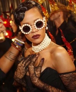 Trendy & Unique Roman Holiday Pearlized Trimmed Frame Round Sunglasses - Purple What's New