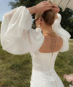 Trendy & Unique What's New Glossy Puff Sleeve Satin Bustier Party Mini Dress - White