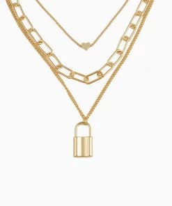 Trendy & Unique Gold Lock Pendant Chain-Link Layered Necklace - Gold