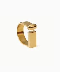 Trendy & Unique Modern Chic Gold Tone Plated Letter Shaped D-Ring - Gold What's New