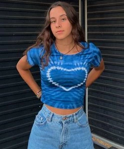 Trendy & Unique Iconic Style Sweetheart Print Short Sleeve Crop T-shirt - Blue