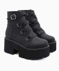 Trendy & Unique Punk Lug Sole Buckle Strap Chunky Heel Platform Boots - Black What's New