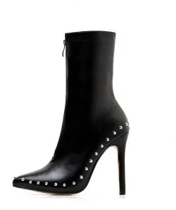 Trendy & Unique Modern Bead Trimmed Pointed Toe Zip Front Ankle Boots - Black 11 Trendy & Unique Modern Bead Trimmed Pointed Toe Zip Front Ankle Boots - Black
