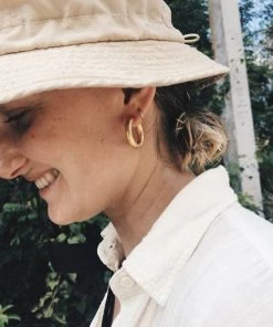 Trendy & Unique Modern Chic Plated Chunky Small Hoop Earrings - Gold