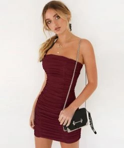 Trendy & Unique Modern Chic Strapless Ruched Bodycon Party Mini Dress - Red
