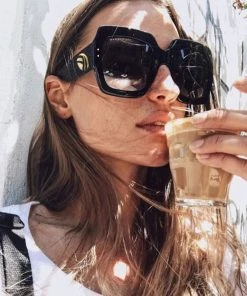 Trendy & Unique What's New Modern Chic Tinted Oversized Square Gradient Sunglasses - Black