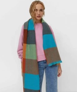 Trendy & Unique What's New Modern Rainbow Plaid Print Frayed Oversized Blanket Scarf - Multicolor