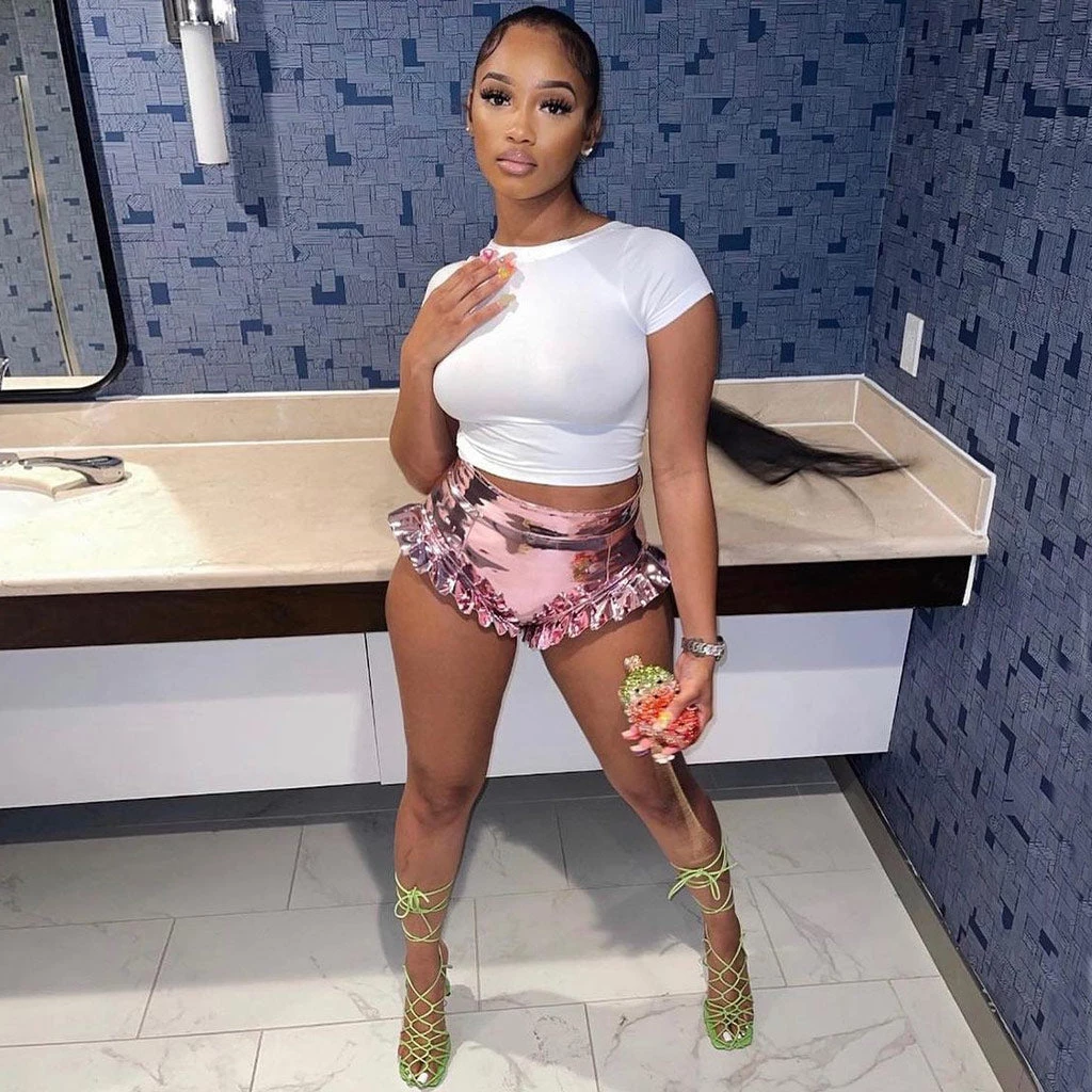 Trendy & Unique Modern Style High Waist Ruffle Wide Leg Leather Shorts - Pink What's New 5 Trendy & Unique Modern Style High Waist Ruffle Wide Leg Leather Shorts - Pink What's New