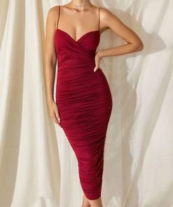 Trendy & Unique Modern V Neck Floss Strap Ruched Bodycon Cocktail Midi Dress - Burgundy
