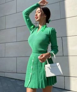 Trendy & Unique Preppy Rib Knit Collared Pleated Skirt Matching Set - Emerald Green