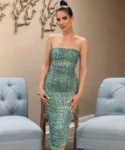 Trendy & Unique What's New Refresh Tie Dye Ruched Bodycon Mesh Cocktail Midi Dress - Green 9 Trendy & Unique What's New Refresh Tie Dye Ruched Bodycon Mesh Cocktail Midi Dress - Green