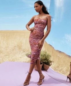 Trendy & Unique Refresh Tie Dye Ruched Bodycon Mesh Cocktail Midi Dress - Purple What's New
