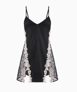 Trendy & Unique Sexy Backless Lace Floral Spaghetti Strap Satin Slip Chemise - Black 7 Trendy & Unique Sexy Backless Lace Floral Spaghetti Strap Satin Slip Chemise - Black