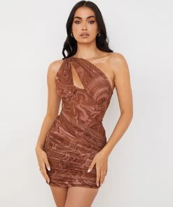 Trendy & Unique Sexy One Shoulder Wave Print Ruched Bodycon Party Mini Dress - Coffee
