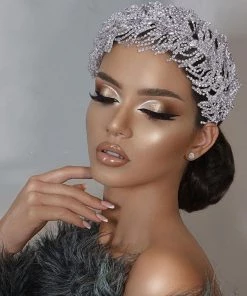 Trendy & Unique Sparkly Crystal Rhinestone Leaf Embellished Headband - Silver What's New