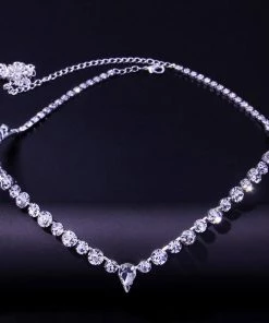 Trendy & Unique What's New Sparkly Rhinestone Teardrop Embellished Halo Headband - Silver
