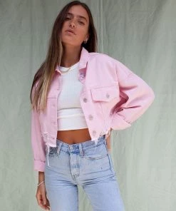 Trendy & Unique Street Long Sleeve Button Up Frayed Crop Denim Jacket - Pink