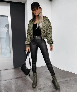 Trendy & Unique Street Style Long Sleeve Rhombus Quilted Bomber Jacket - Army Green What's New
