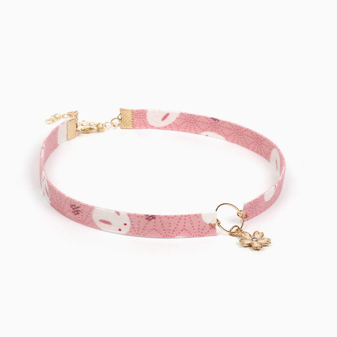 Trendy & Unique What's New Ethnic Style Floral Pendant Choker Necklace - Pink 4 Trendy & Unique What's New Ethnic Style Floral Pendant Choker Necklace - Pink