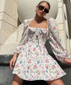 Trendy & Unique Sweet Puff Sleeve Tied Bustier Printed Skater Mini Dress - White What's New