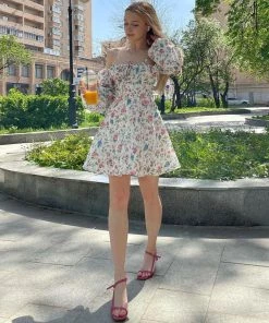 Trendy & Unique Sweet Puff Sleeve Tied Bustier Printed Skater Mini Dress - White What's New
