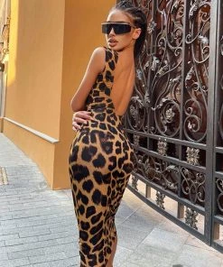 Trendy & Unique What's New Trendy Leopard Print Sleeveless Bodycon Midi Dress - Coffee