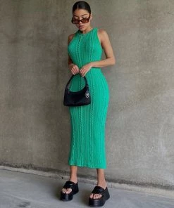Trendy & Unique What's New Trendy Sleeveless Round Neck Cable Knit Midi Dress - Green