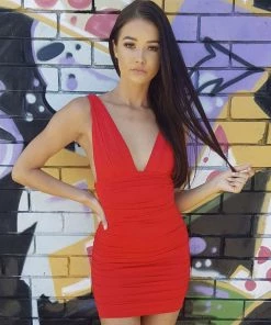 Trendy & Unique Trendy V Neck Ruched Bodycon Strapless Party Mini Dress - Red What's New