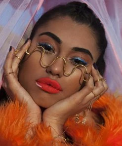 Trendy & Unique What's New Unique Gold Tone Wavy Lensless Eyeglass Half Frame - Gold