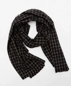 Trendy & Unique Versatile Buffalo Check Print Frayed Oversized Blanket Scarf - Black