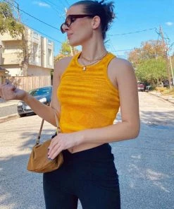 Trendy & Unique Vibrant Gradient Sunset Crew Neck Rib Knit Crop Tank Top - Yellow What's New