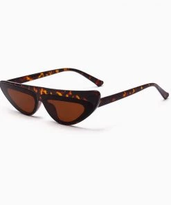 Trendy & Unique Accessories Time Fly Back '90s It Girl Cat-eye Space Sunglasses - Brown