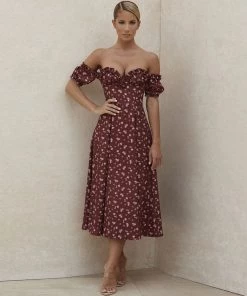 Trendy & Unique Vintage Floral Print Off Shoulder High Slit Midi Sundress - Burgundy What's New