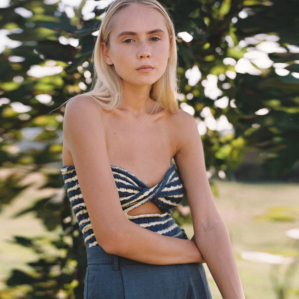 Trendy & Unique Vintage Striped Strapless Twist Front Cut Out Crop Knit Top - Blue 3 Trendy & Unique Vintage Striped Strapless Twist Front Cut Out Crop Knit Top - Blue